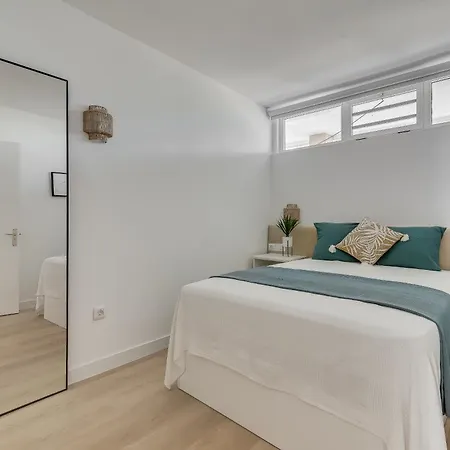 公寓 Home2book Pool & Terrace Stylish *
